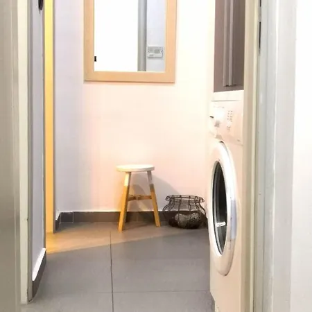 Apartment Square